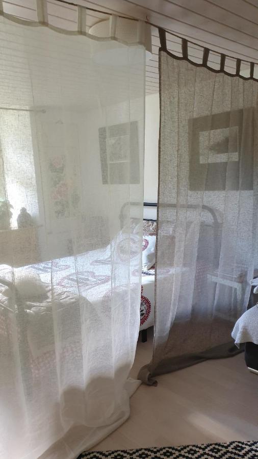Agreable Chambre D'Hotes, Au Calme, Dans La Nature Roches 외부 사진
